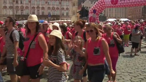 Pochod na podporu pacientek s rakovinou