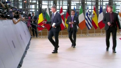 Váznoucí jednání na summitu