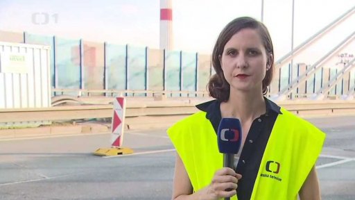 Uzavírka lanového mostu na Jižní spojce