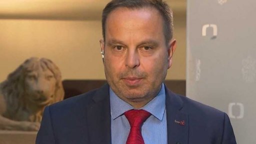 Sněmovna definitivně schválila růst důchodů