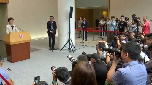 Plánované setkání demonstrantů se správkyní Hongkongu