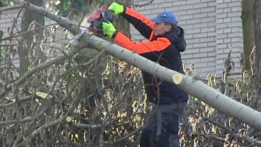 Potíže kvůli silnému větru