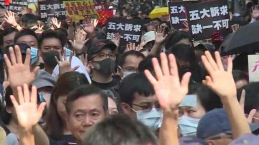 Podpora USA demonstrantům v Hongkongu