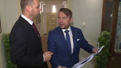 Meziměstské stěhování tiskárny cenin