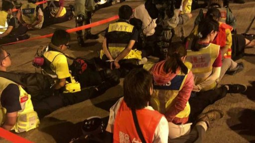 Policie obléhá univerzitu v Hongkongu