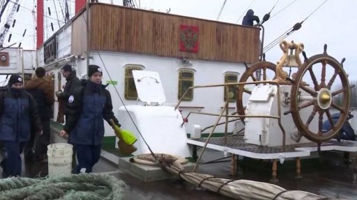 Vyplutí školní plachetnice