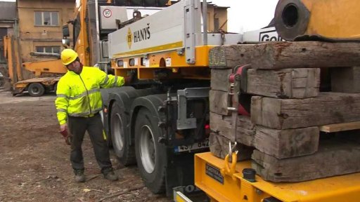 Bourání části domu v Prešově