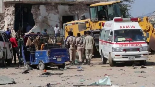 Devadesát mrtvých po výbuchu v Mogadišu