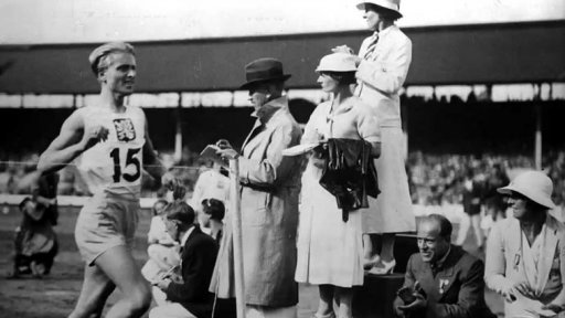 Divadelní hra o atletce Koubové