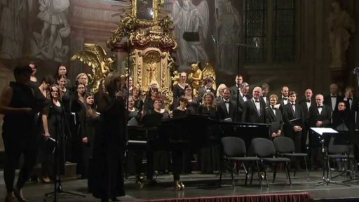 Kühnův smíšený sbor slaví 60. let