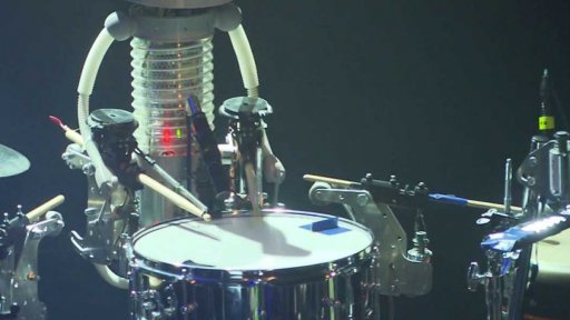 Floex a robotický bubeník