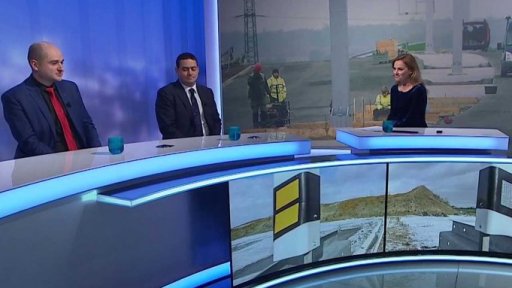 D11 se má dokončit včas. Za jakou cenu?