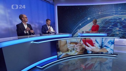 Mobilní data: ANO versus Piráti