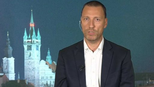 Pláště a dýky v pražské koalici