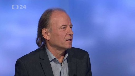 30 let svobody očima novinářů