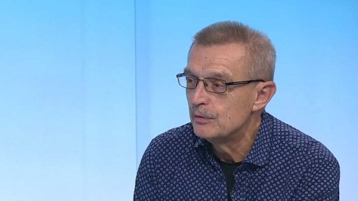 Viklický hraje písně Suchého a Šlitra