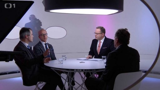 Pavel Telička /nestr./, místopředseda Evropského parlamentu; Luděk Niedermayer /TOP 09/, poslanec Evropského parlamentu; Lukáš Macek, politolog, ředitel sekce Sciences Po v Dijonu, Francie