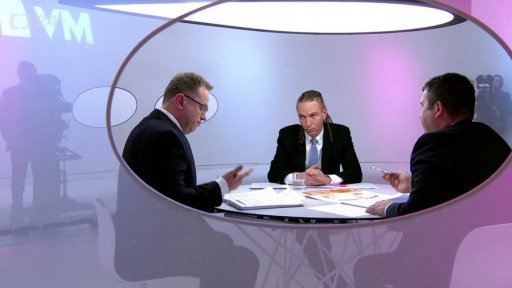 Pokračování diskuse z první hodiny pořadu