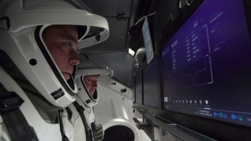 Mise kosmické lodi Crew Dragon + rozhovor s J. Kolářem