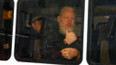 Britská policie zadržela Juliana Assange