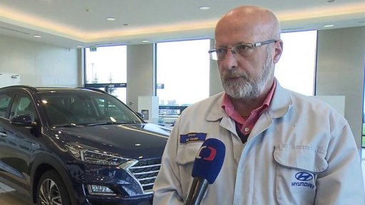 Nové bezpečnostní prvky aut od r. 2022 + rozhovor s V. Rybeckým