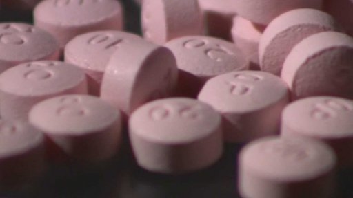 Opioidy v USA a první žaloba