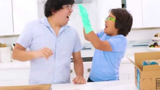 YouTube jako forma podnikání + rozhovor s R. Všetečkou