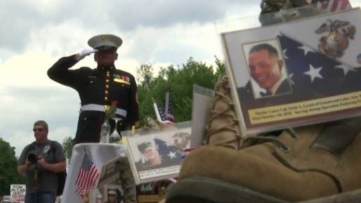 Psi v roli terapeutů PTSD + rozhovor s H. Čechem