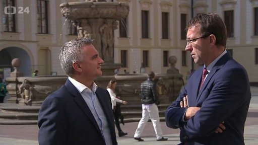 Mynář stáhl žalobu, pochybuje o soudcích