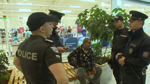 Policistům pomohou kolegové z ciziny