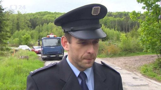 Řidička vjela pod vlak, nepřežila