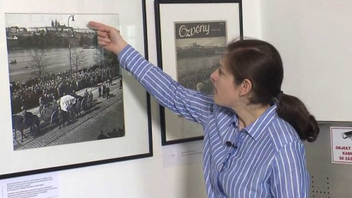 100 fotografií Ladislava Sitenského