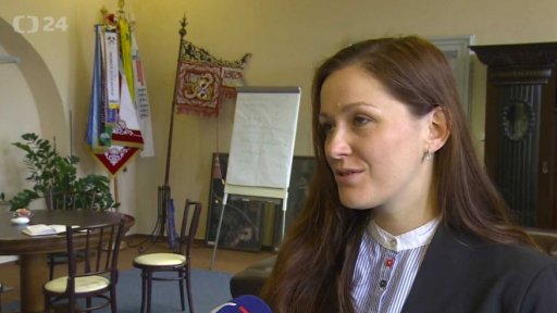 Pedagogové proti sloučení center