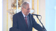 Prezident Zeman ocenil práci policistů