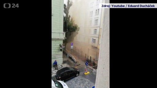 Prasklé vodovodní potrubí