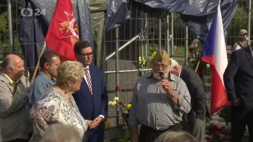 Radnice odstraní lešení kolem sochy maršála Koněva