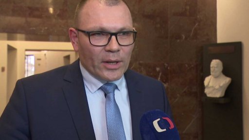 Pátý místopředseda ČSSD zatím nebude a střídání na postu místopředsedy PS