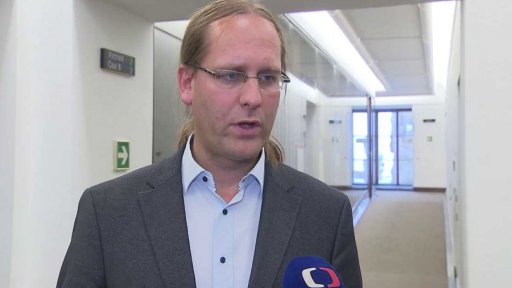 Klíčové aspekty ústavní žaloby na prezidenta