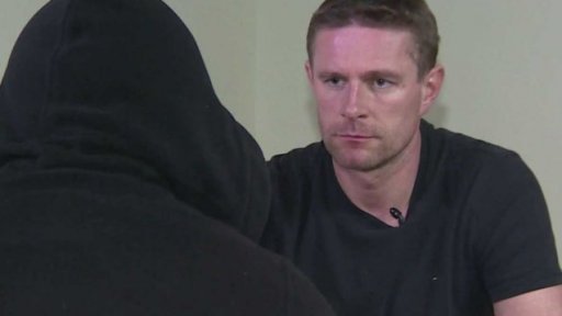 Novináři proti sexuálním predátorům