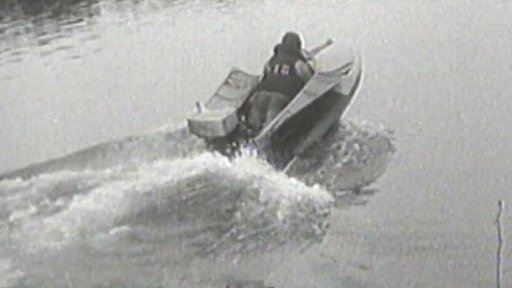 Rychlostní rekord kluzáku se zvláštním motorem (1946)