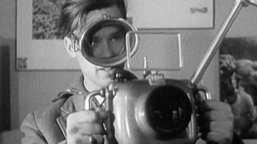 Nové kamery pro fotografování pod vodou (1957)