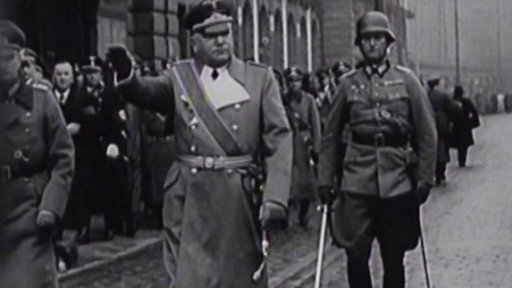 Říšský protektor Neurath v Praze (5. 4. 1939)