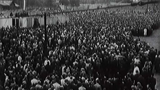 Manifestace horníků, dělníků a zaměstnanců v Moravské Ostravě (1942)