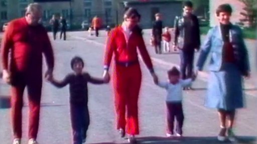 Tři generace, které spojuje spartakiáda (1980)