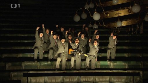 Špinar hraje Hilara