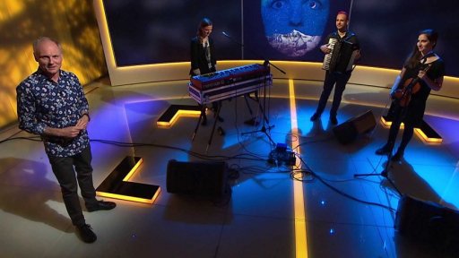 Bára Zmeková: Lunaves