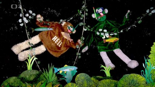 Jů a Hele šnorchlují – Palouček je zčásti pod vodou, na počest včerejšího Dne oceánů.