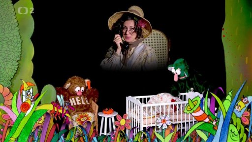 Jůheláci netuší, co si počít s miminkem, které je pořád s něčím nespokojené. Zavolají tetě Pipetě…