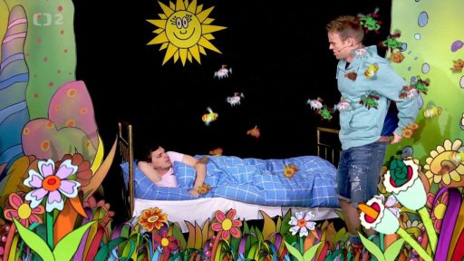 Filip najel na prádzninový režim, navíc se bojí objevit s vysvědčení m před Mufem…