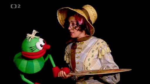 Muf barví s tetou Pipetou všechny podzimní listy.